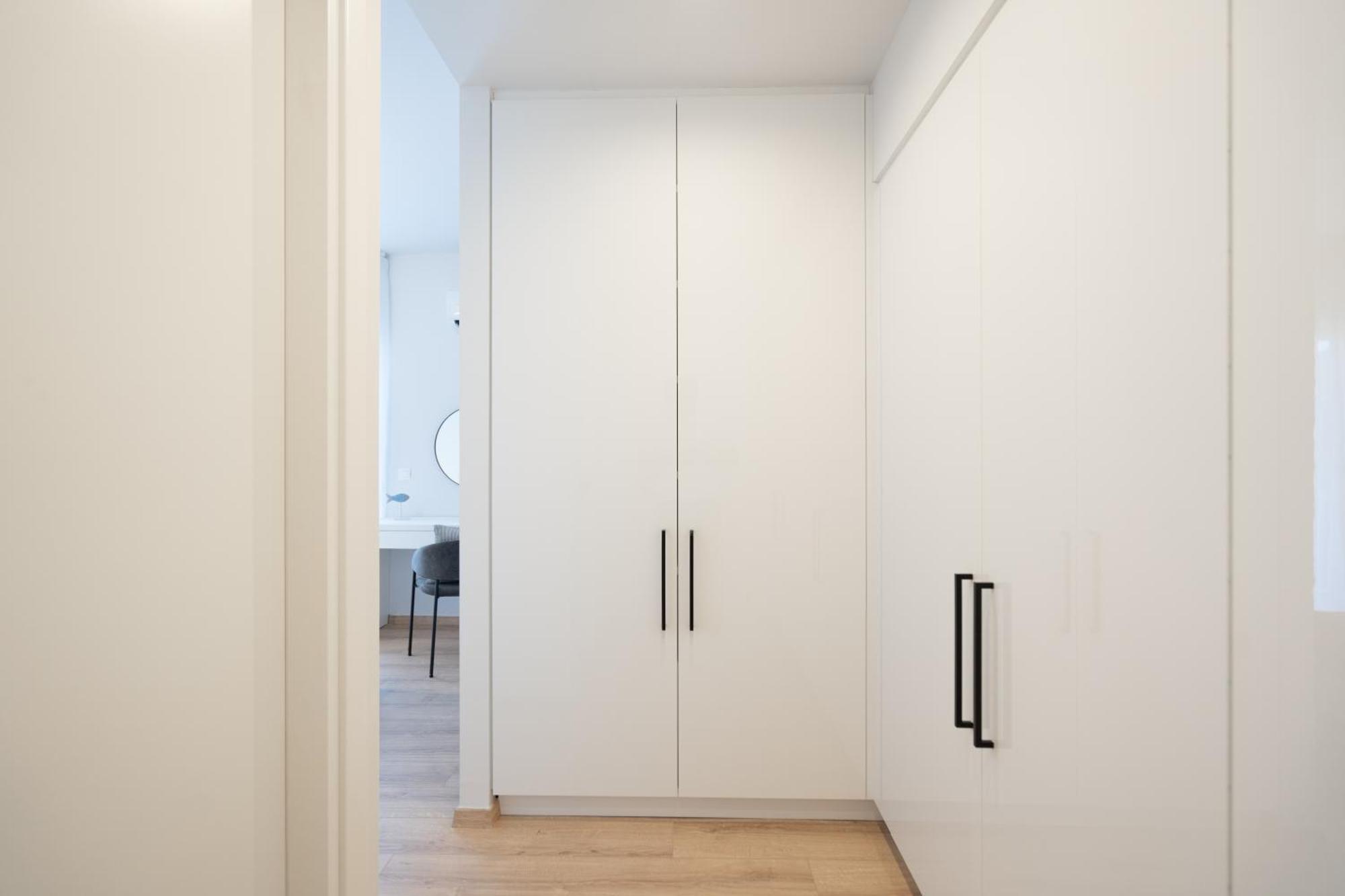 Luxury 4 Bedrooms Apartment Near Flisvos Marina Piraeus Exterior photo